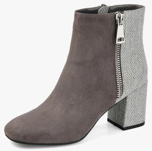 Chic gray & white pattern Fall boots
